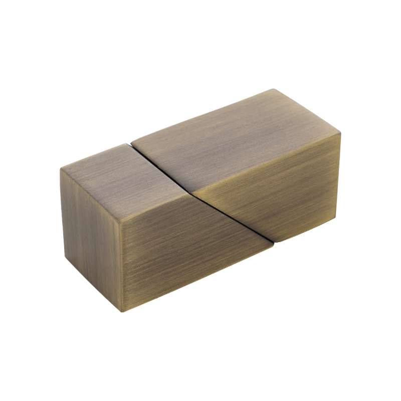 কার্টেন স্কোয়ার কলাম ফাইনাল