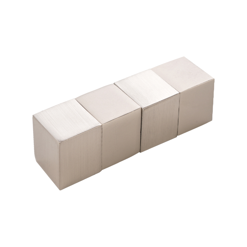 কার্টেন স্কোয়ার কলাম ফাইনাল