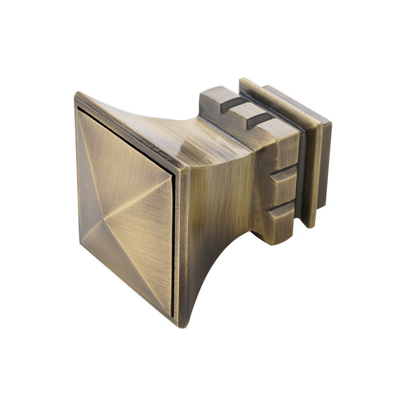 কার্টেন স্কোয়ার কলাম ফাইনাল