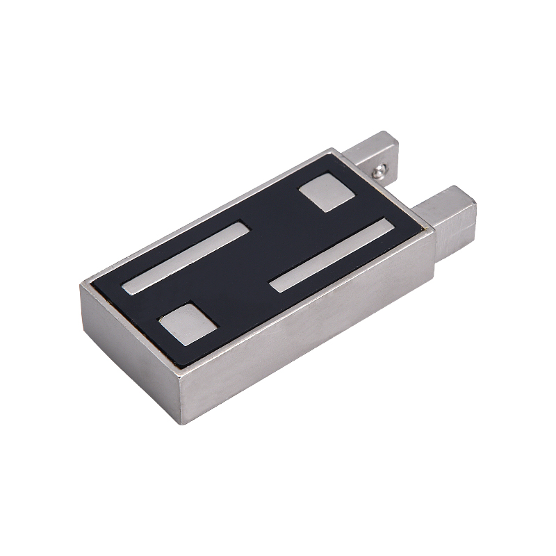 কার্টেন স্কোয়ার কলাম ফাইনাল