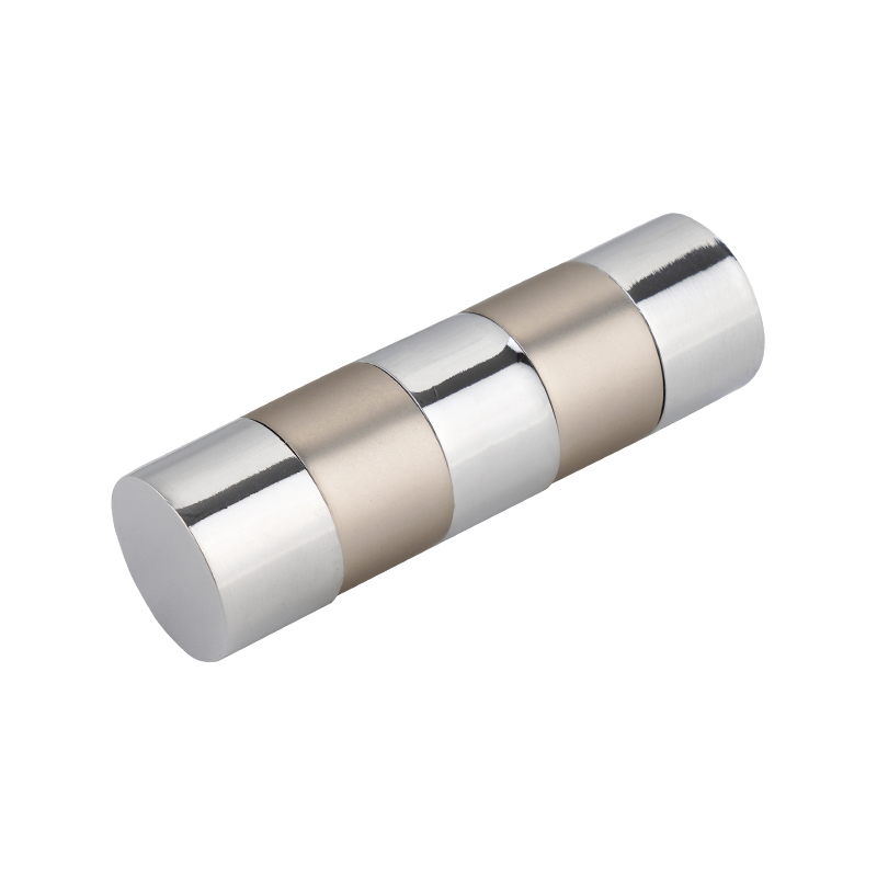 সিলিন্ডার কার্টেন ফাইনালস